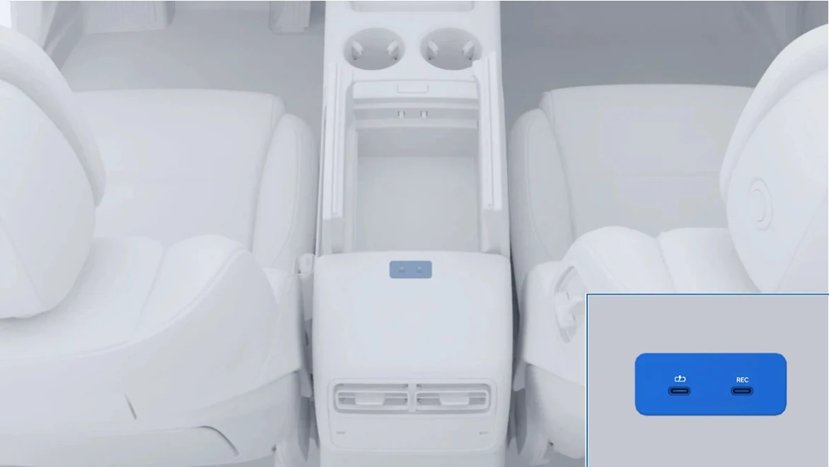 Li Auto: «USB- порт для зарядки»